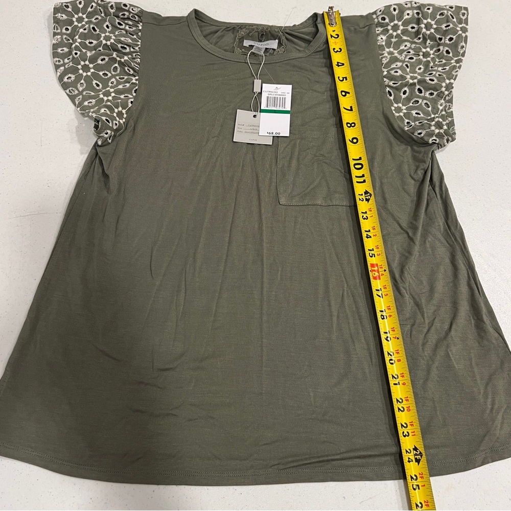 Cupio Olive Green Relaxed Fit Top SHIRT Eyelet Short Cap Sleeves NWT LARGE - Picture 3 of 7